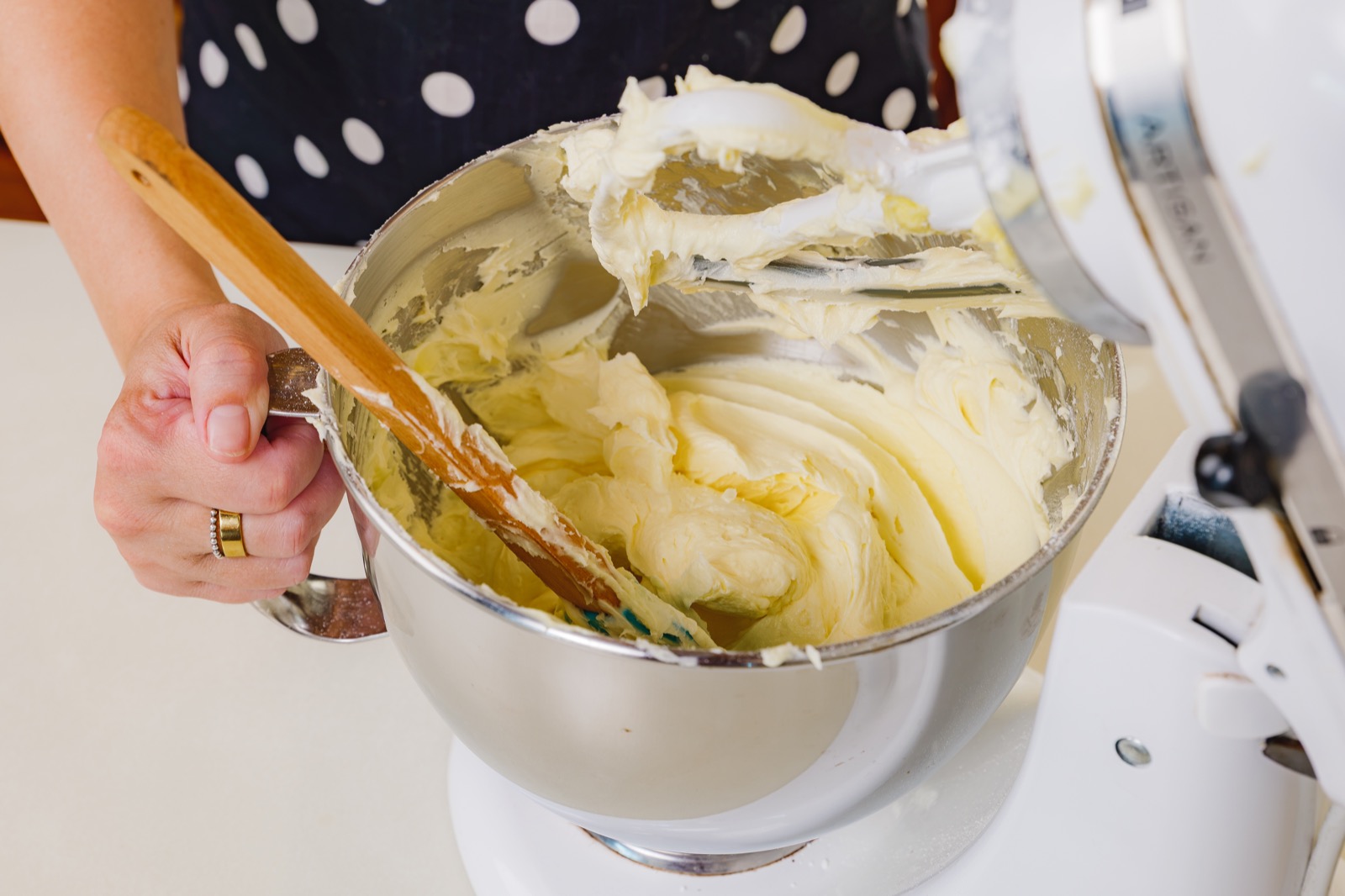 Vanilla Buttercream Icing
